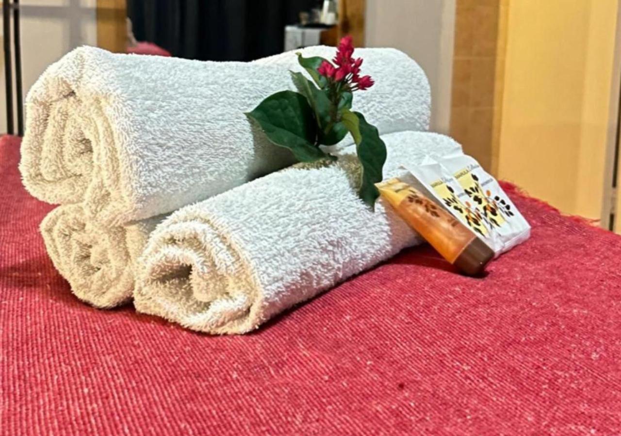 ファラボルワ ボサベロ ベッド アンド ブレックファースト Bed & Breakfast エクステリア 写真